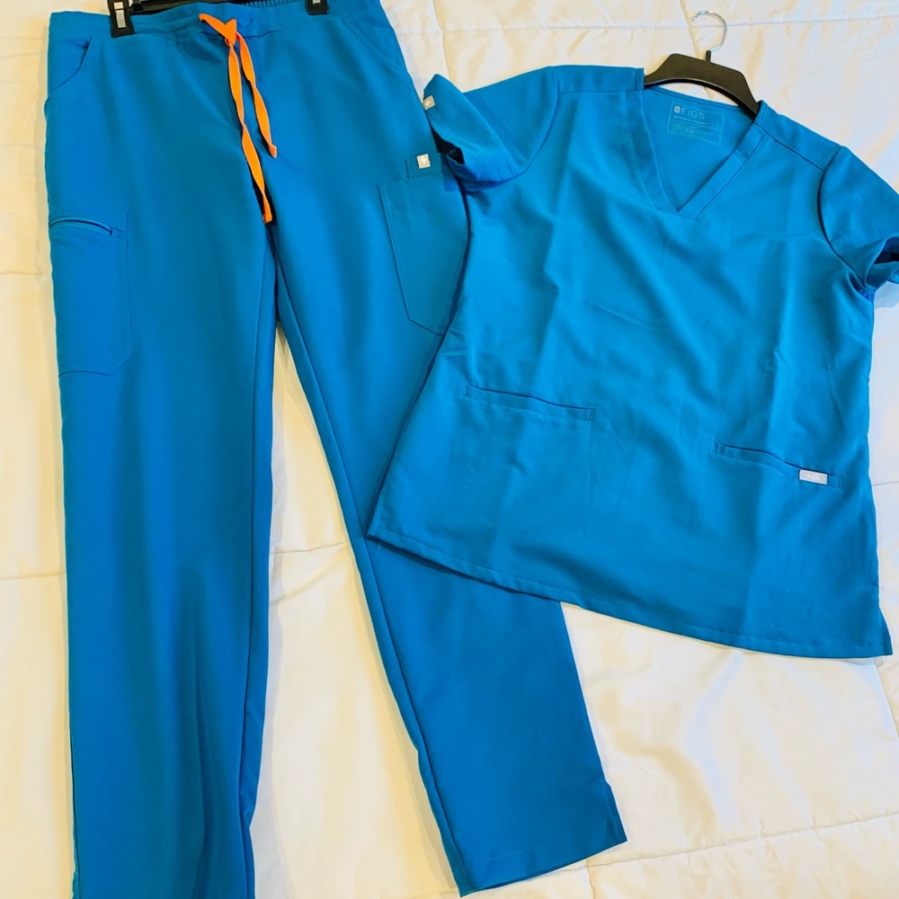 Figs scrubs small limited edition Alps Blue Casma Yola